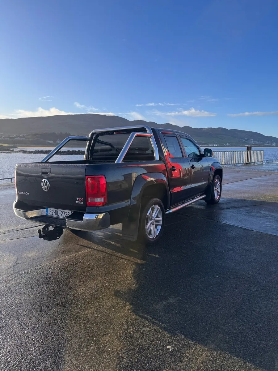 132 VOLKSWAGEN AMAROK - Image 4