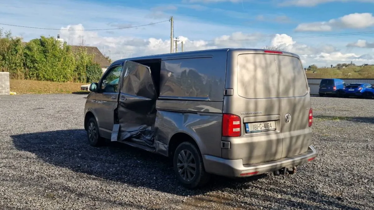 VW TRANSPORTER 2018 - Image 3