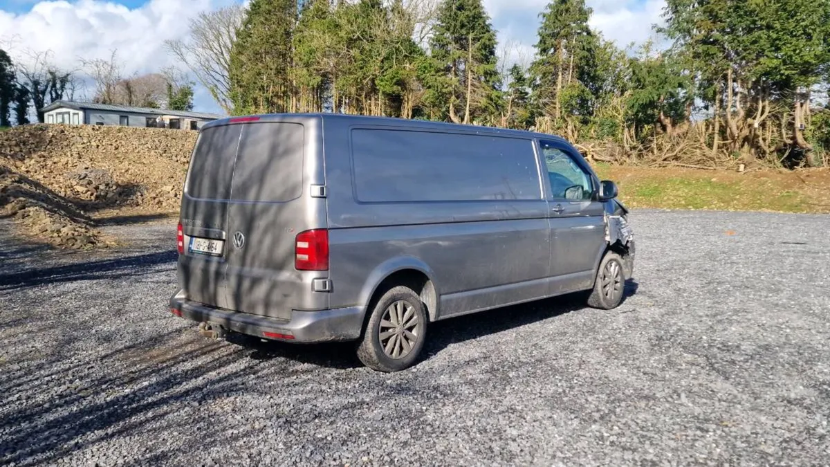 VW TRANSPORTER 2018 - Image 2