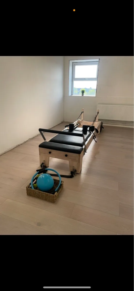 Pilates Reformer - Image 2