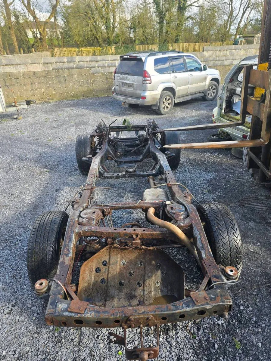 Toyota landcruiser swb 03-10 - Image 1