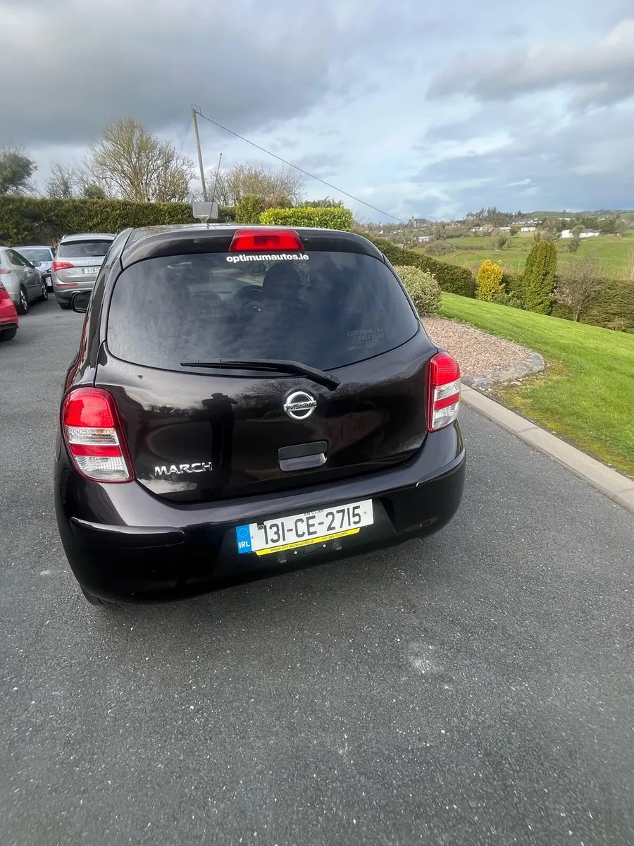 Nissan march - Image 1