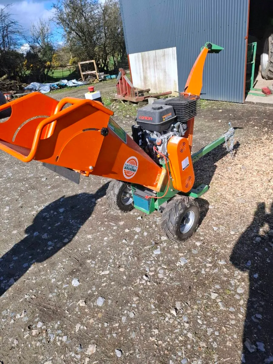 Petrol shredder as new - Image 1