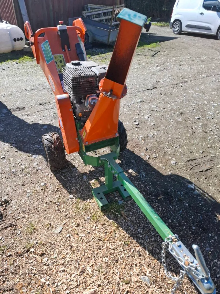 Petrol shredder as new - Image 3