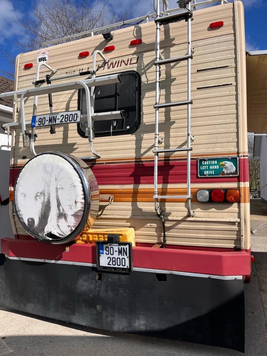 Chevrolet south wind RV camper - Image 4