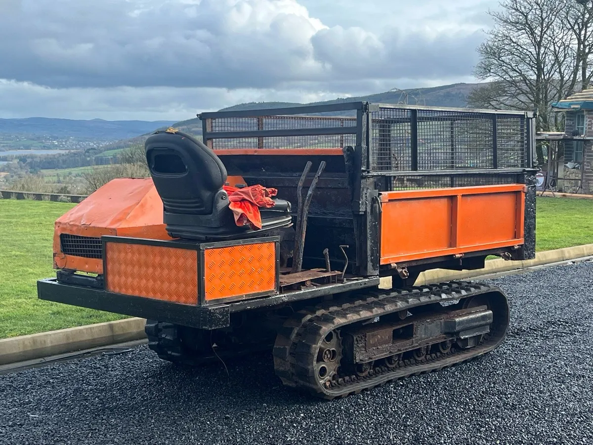 Kubota track dumper - Image 1
