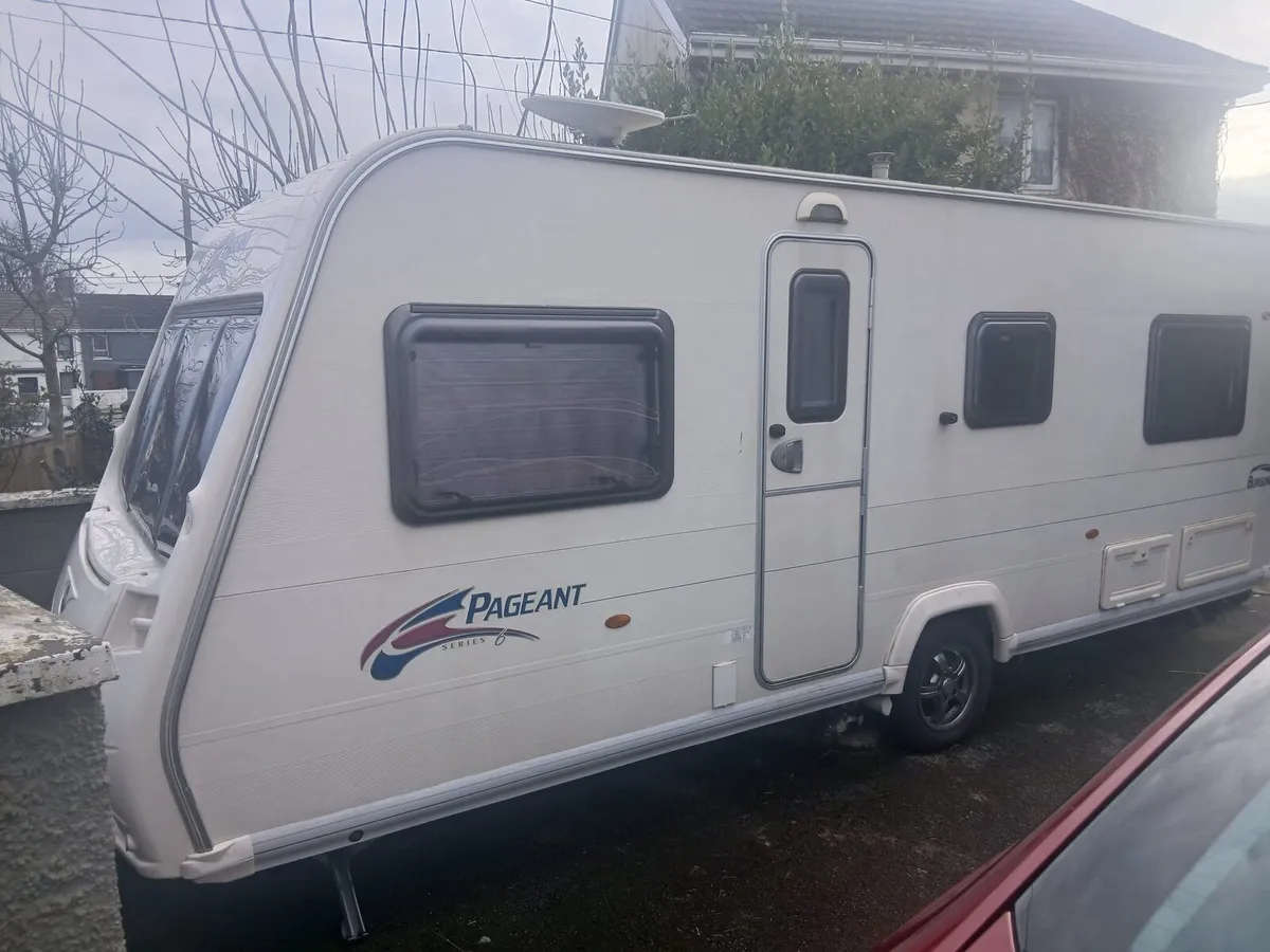 Baleigh 4 berth caravan - Image 1