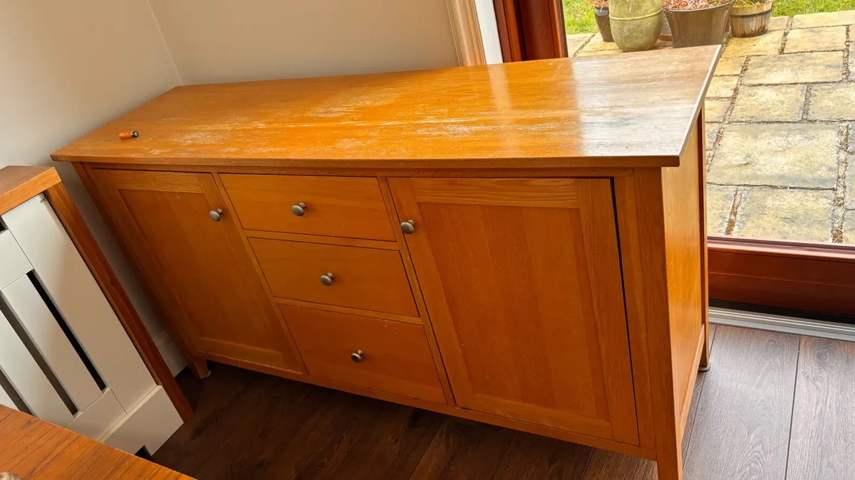 Sideboard