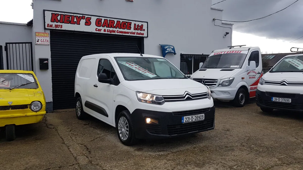 Citroen Berlingo 221D 45KM HI SPECK 100BHP VAT INV - Image 1