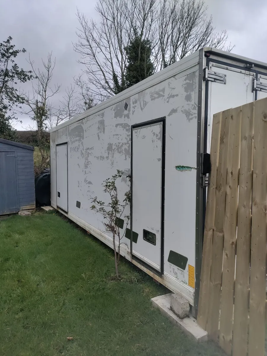 Container 24 x 8 Insulated - Image 2