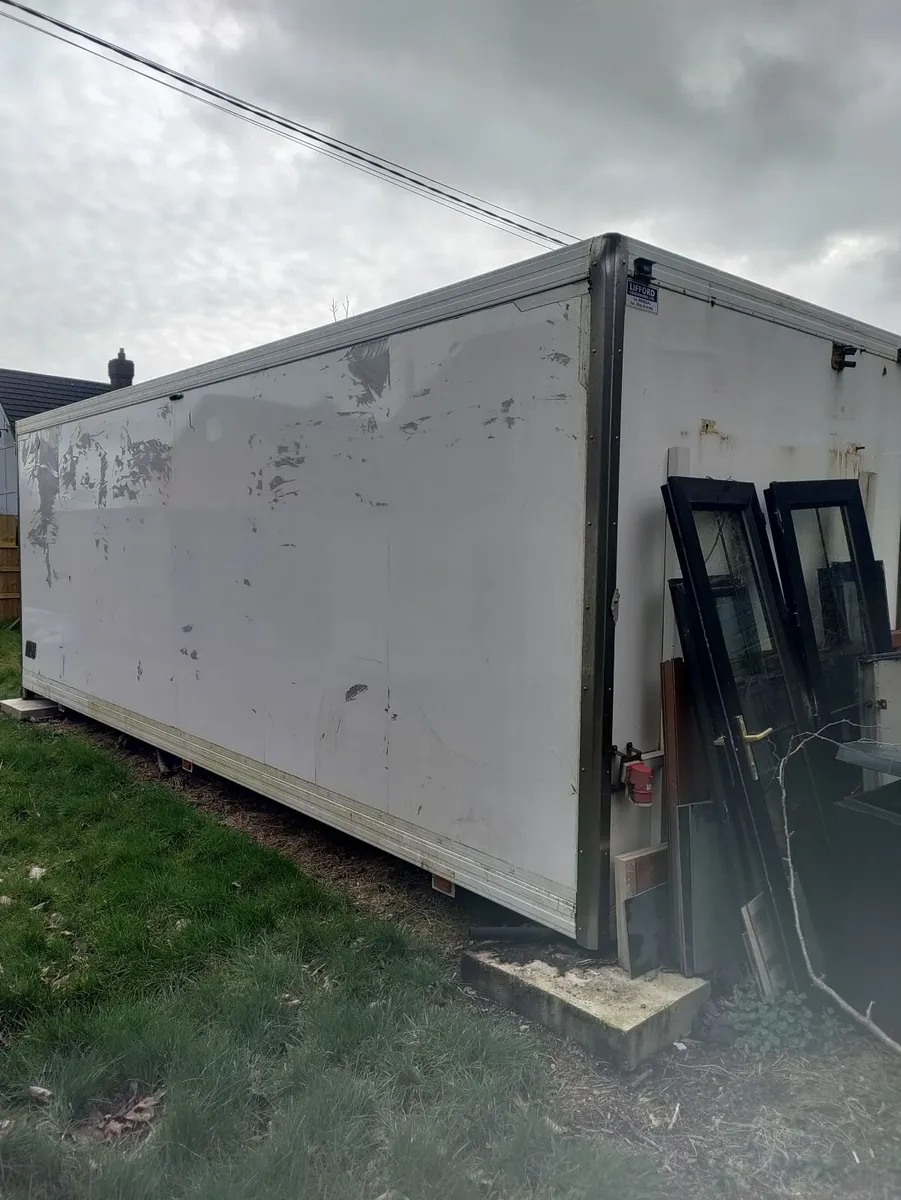 Container 24 x 8 Insulated - Image 3