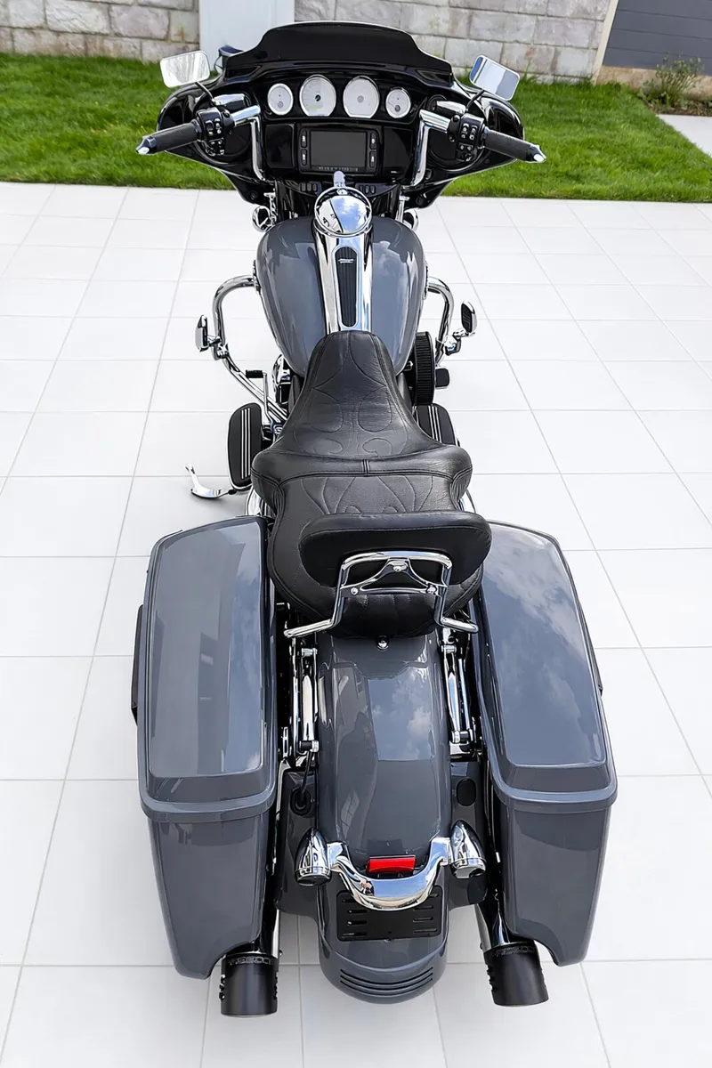 Harley Davidson Street Glide Special - Image 2
