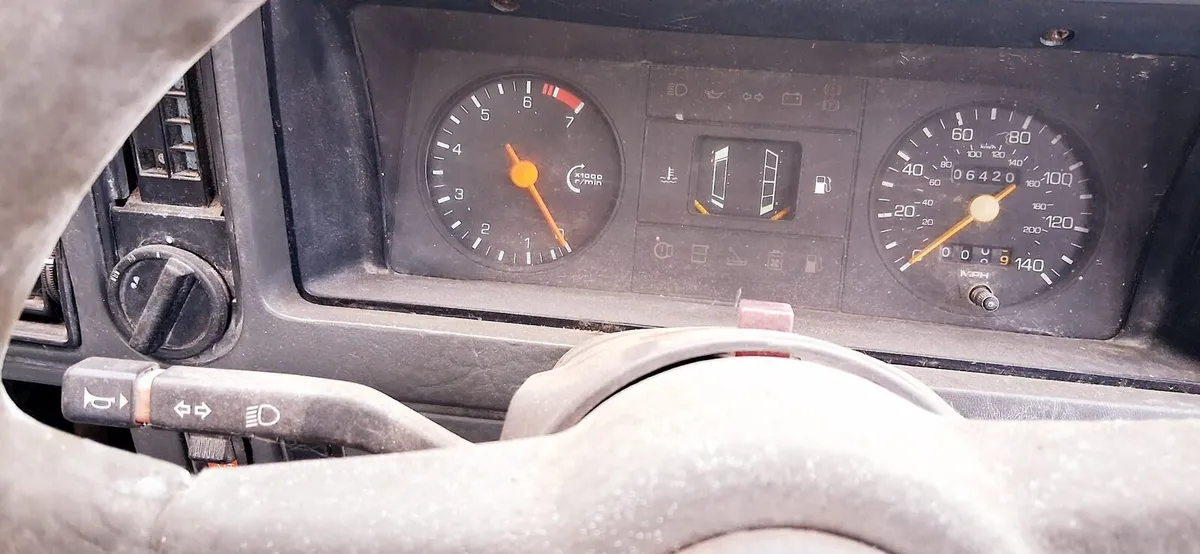 Escort xr3i 1985 - Image 3