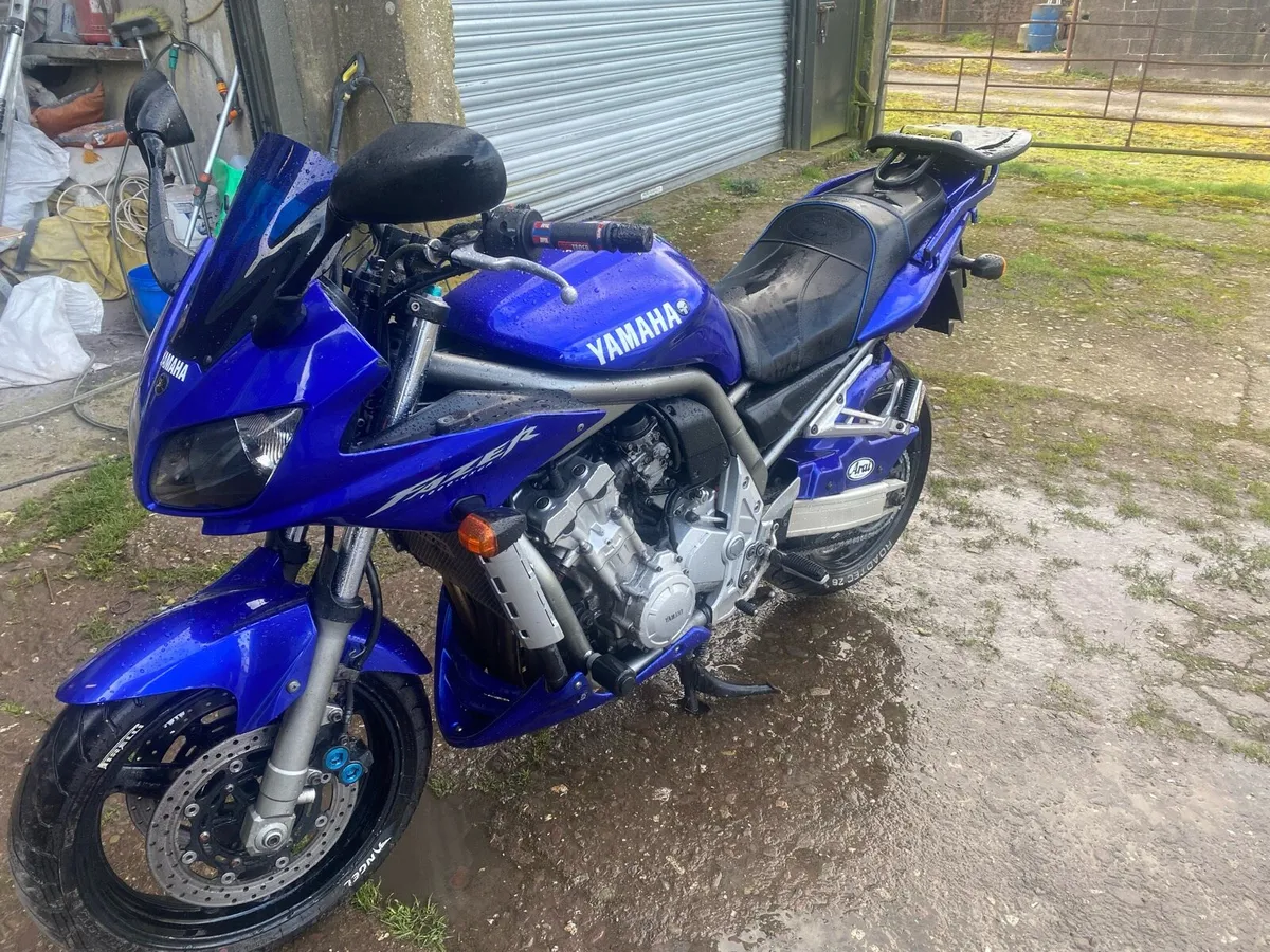 2003 Yamaha fazer 1000 - Image 2