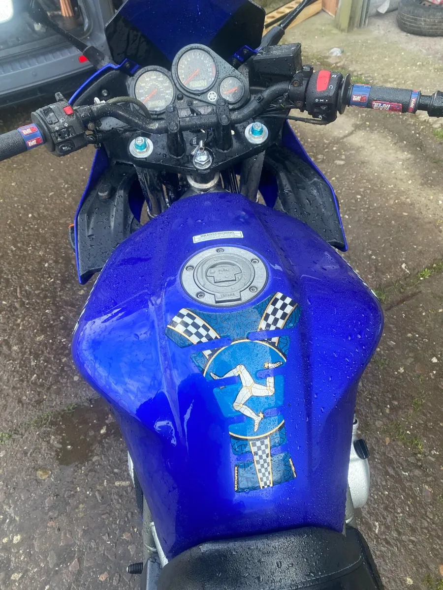2003 Yamaha fazer 1000 - Image 4