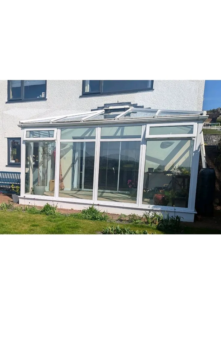 Conservatory/ dismantled/all glass - Image 1