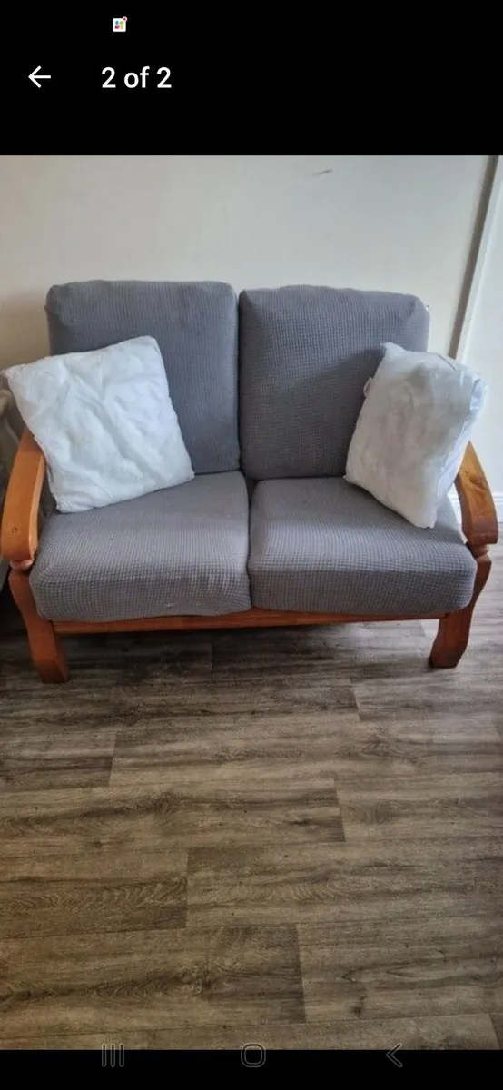 sitting room suite - Image 1