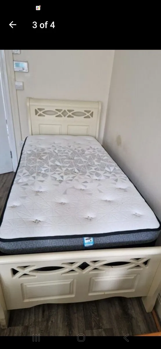 Single bed - Image 2