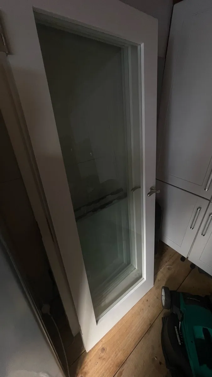 Two glass doors - Image 2