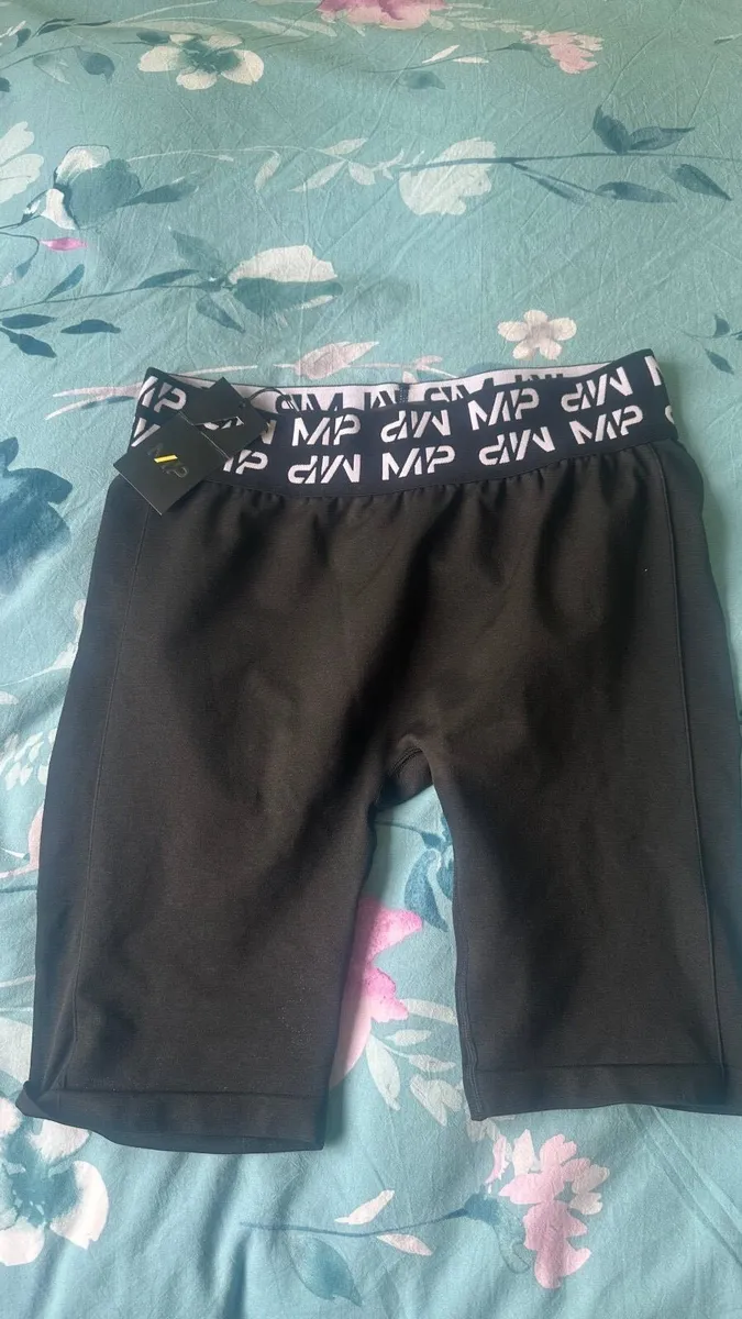 New shorts women’s - Image 3