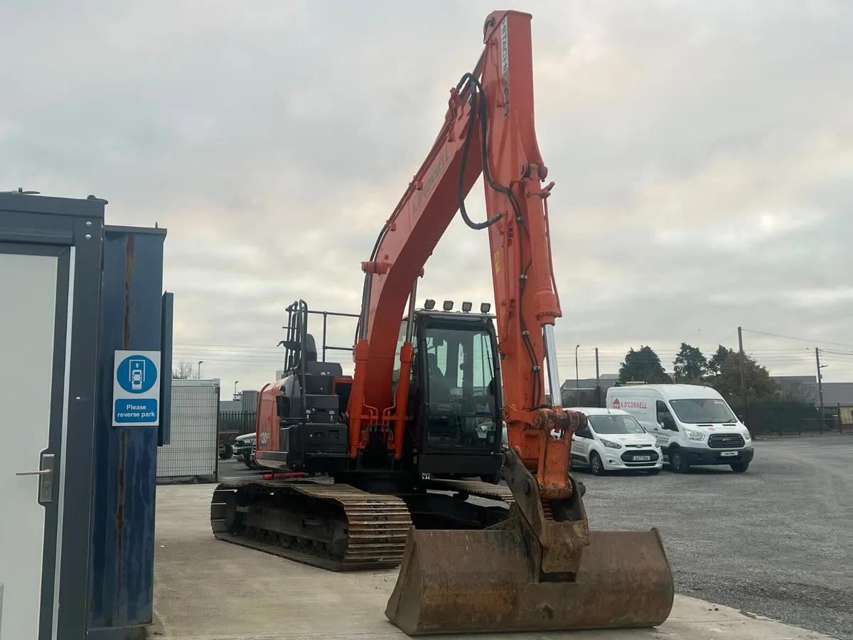 2019 Hitachi ZX130LCN6 # 1004 - Image 4