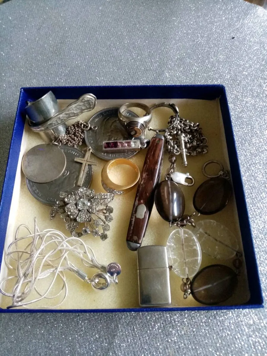 Lot of Vintage Jewellery - Image 2
