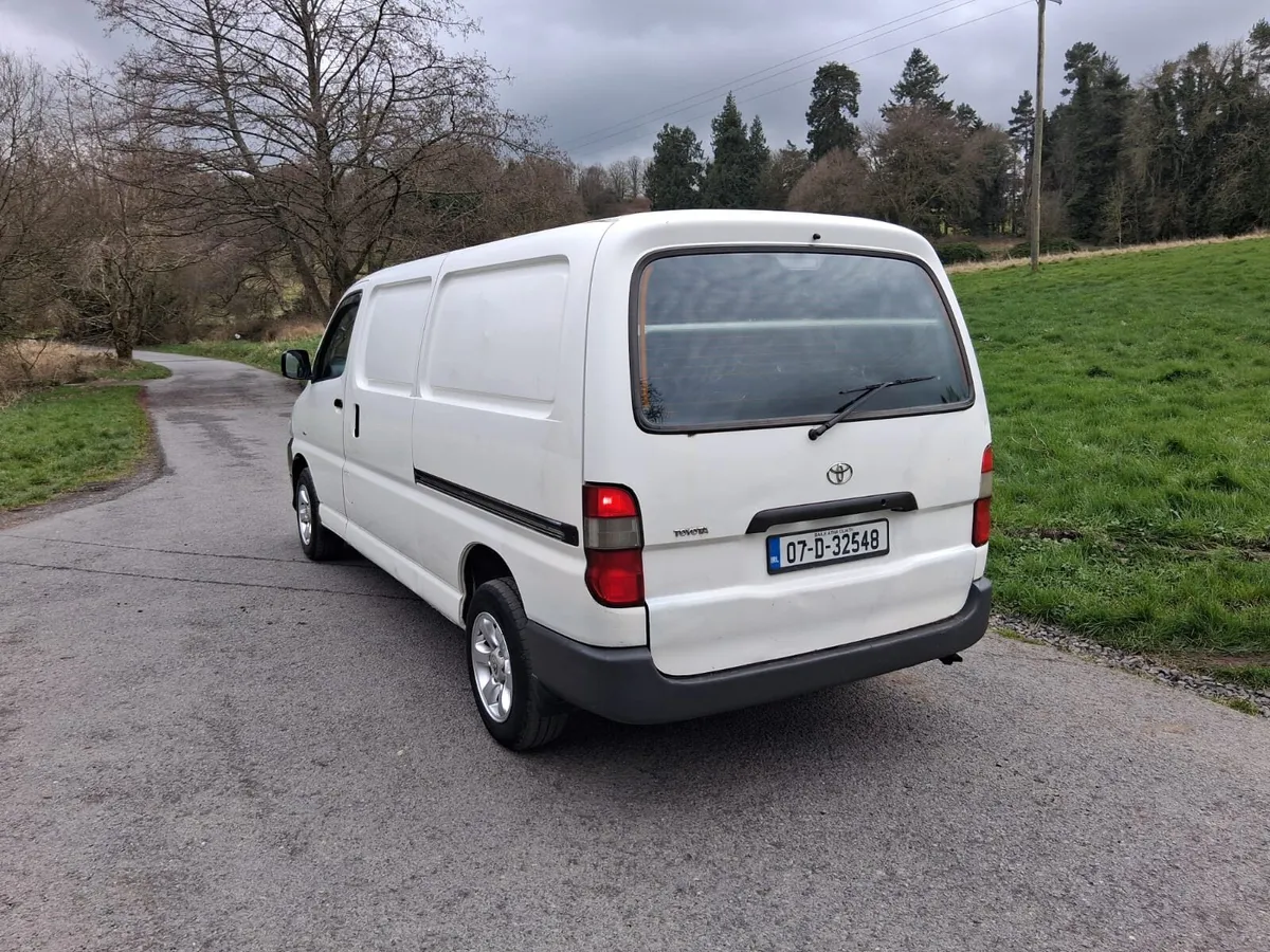 2007 hiace test 27/02/27 tax 12/26 - Image 4