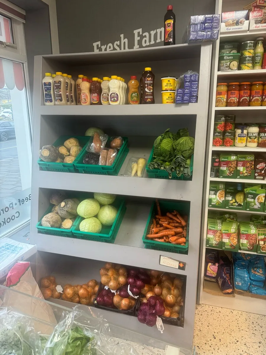 Shop shelving - Image 3