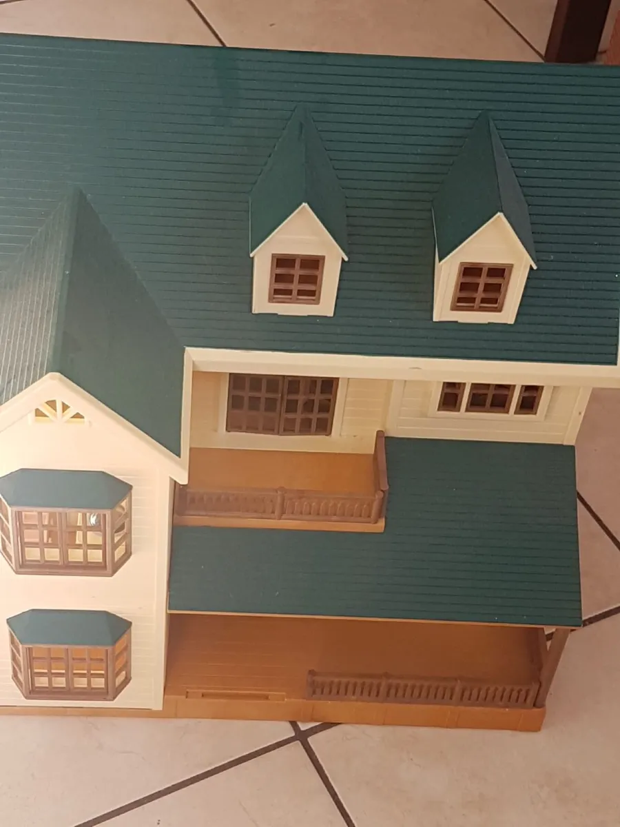 Salvanian Families *offer* - Image 4