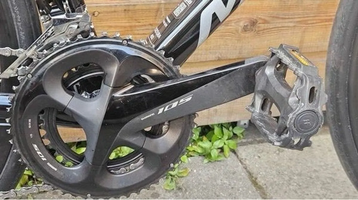 Second Hand Merida Scultura 400d Hydraulic Disc 105 Road Bike Black Xlarge 58cm - Image 3