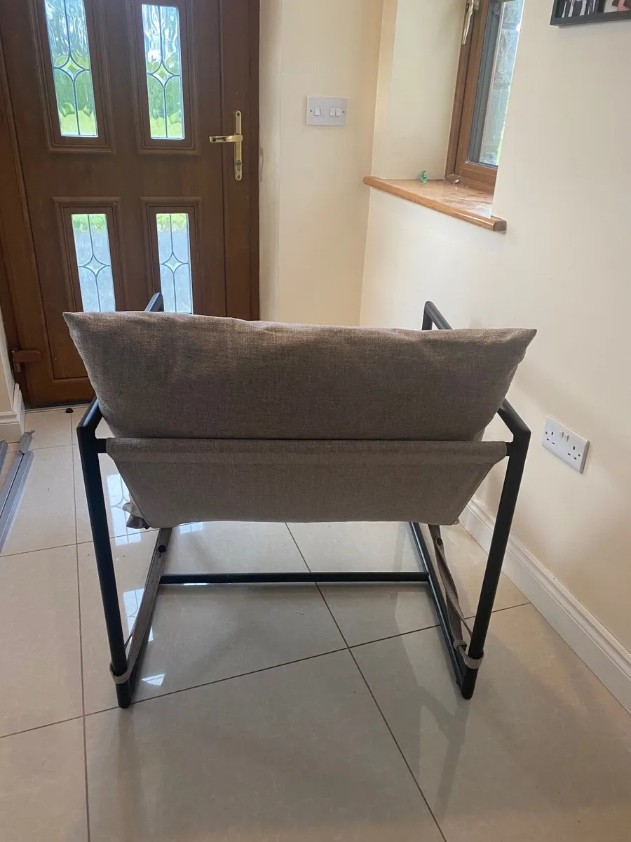 Grey chair - Image 3