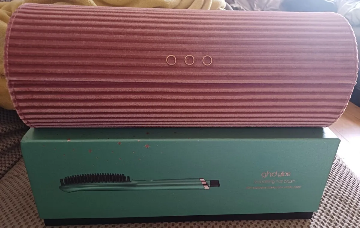 GHD Glide Hotbrush - Image 1