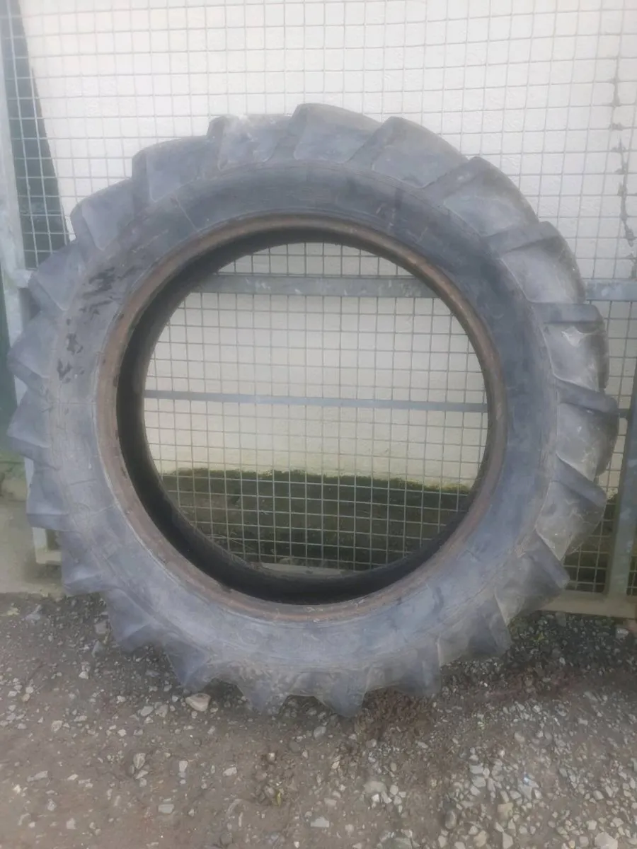 Tractor tyres - Image 2