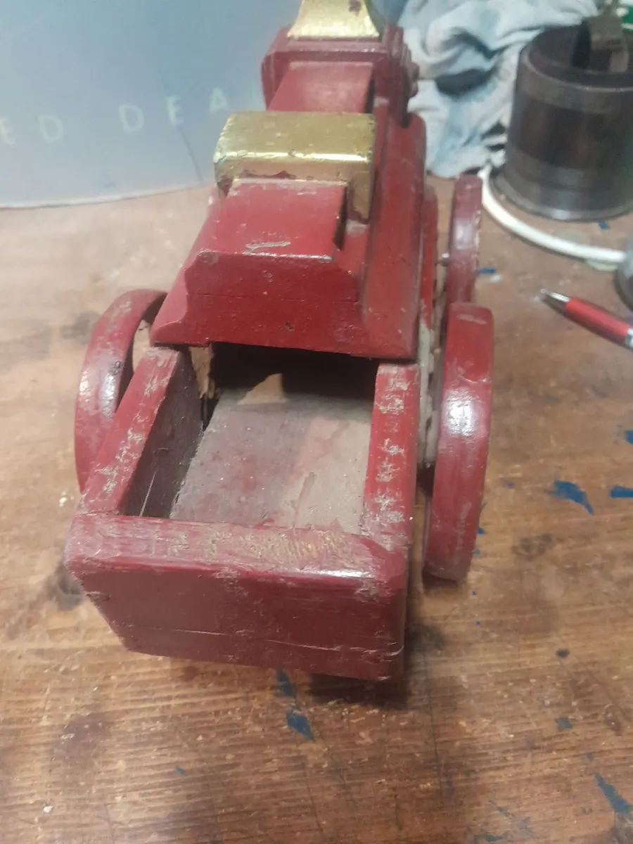 Scratch  built  toy model - Image 3