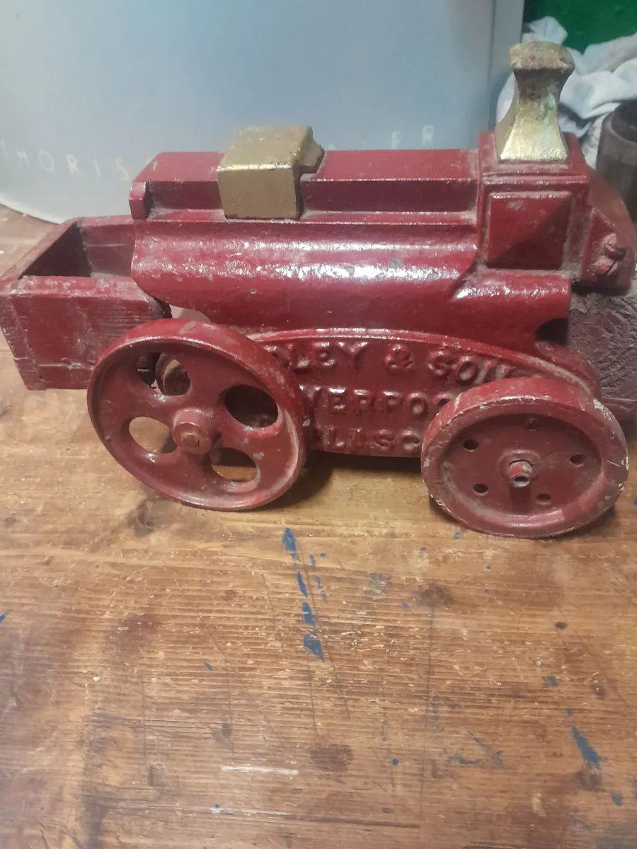 Scratch  built  toy model - Image 1