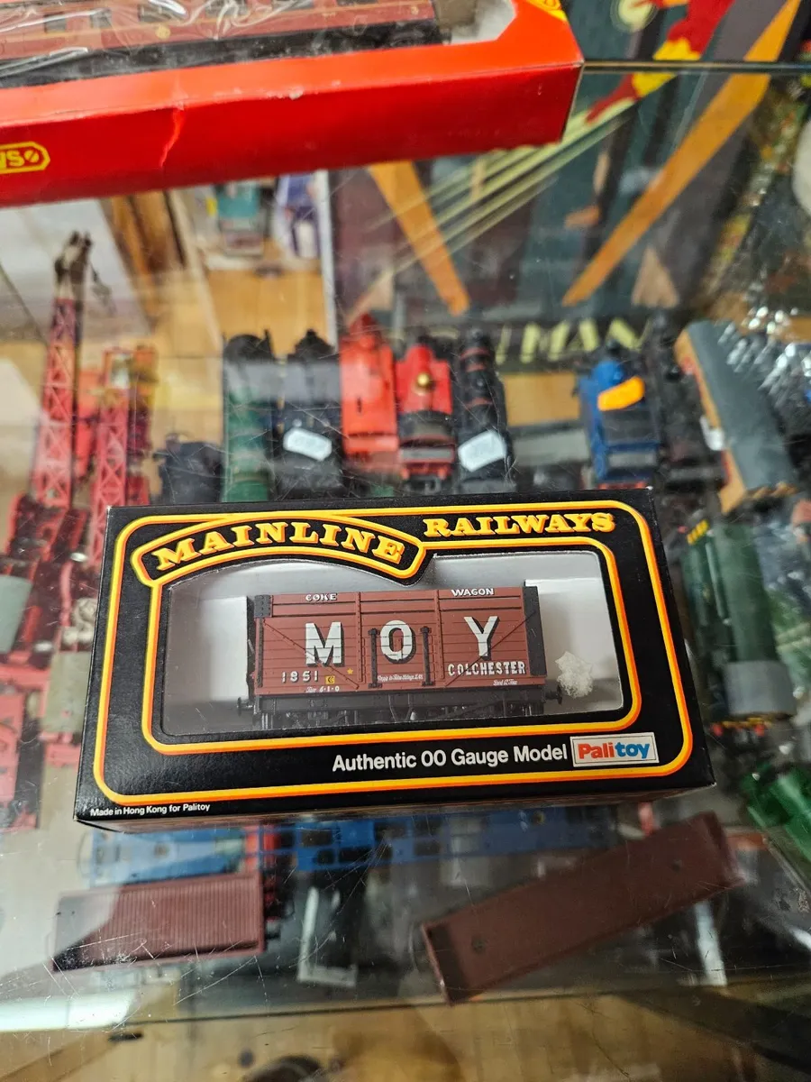 Hornby Mainline OO Gauge Wagon