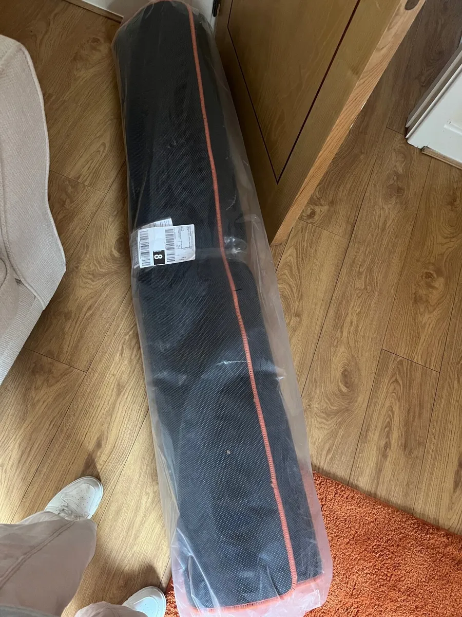 Brand New Wayfair Burnt Orange Rug 240cm x 160cm - Image 3