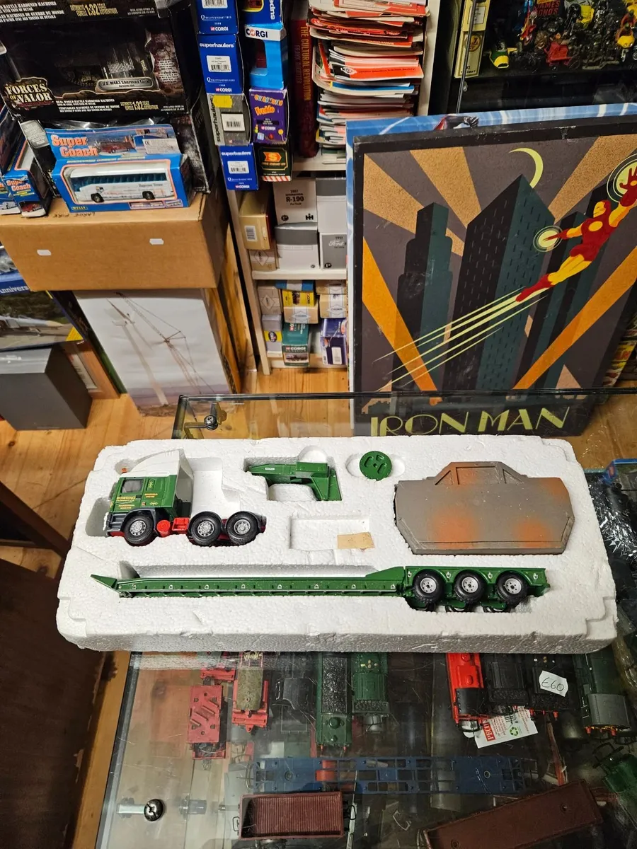 Corgi ERF Tractor Unit and King Trailer with Load - Image 1