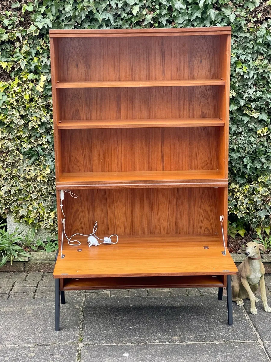 Mid century book & drinks - Image 2