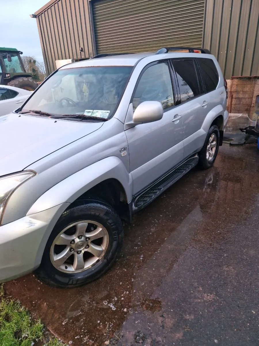 toyota landcruiser - Image 3