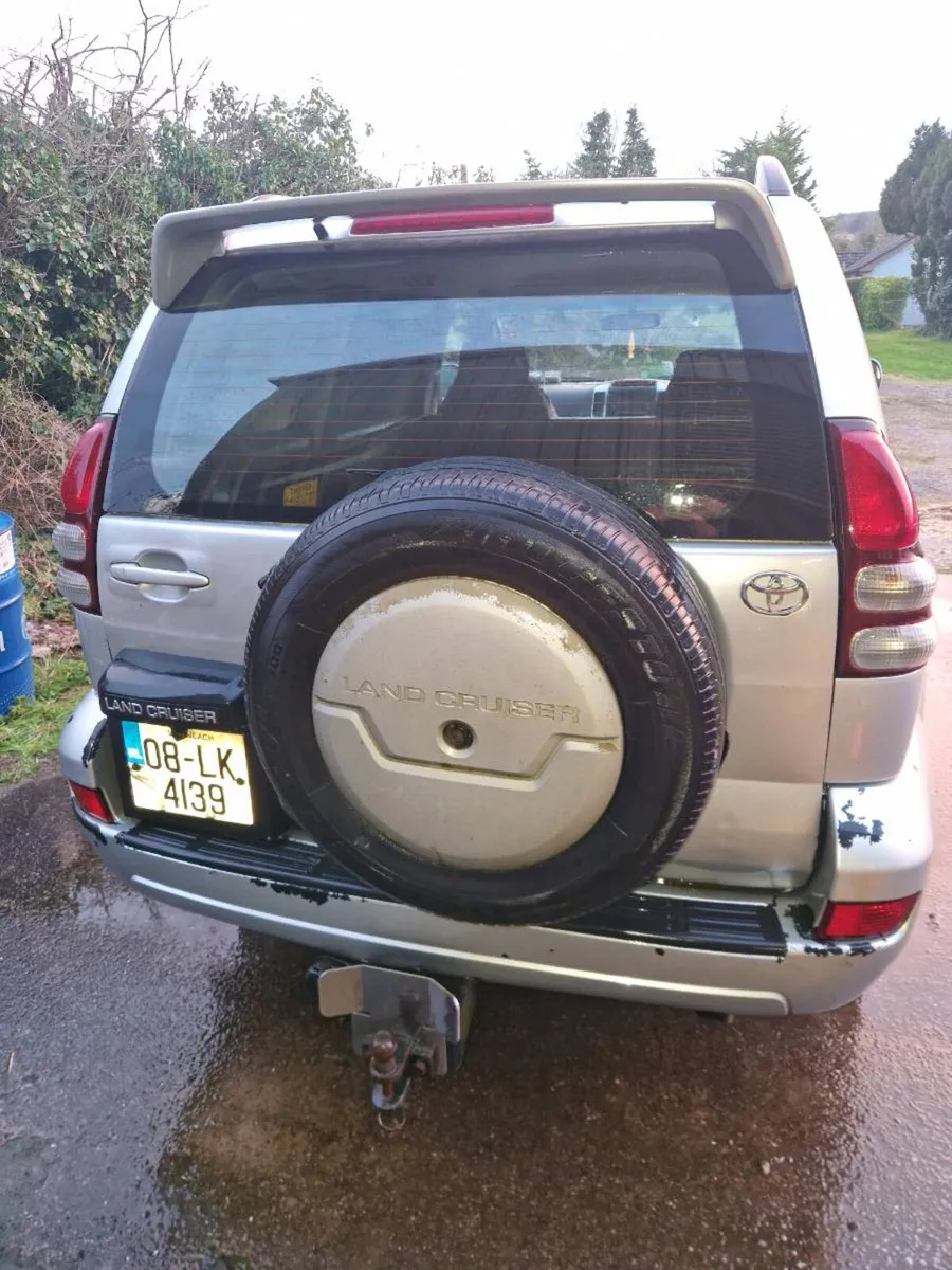 toyota landcruiser - Image 4