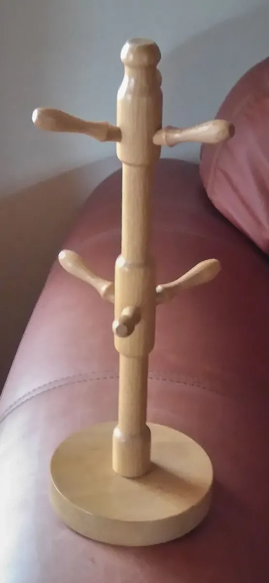 Wooden Mug/cup Holder. - Image 1