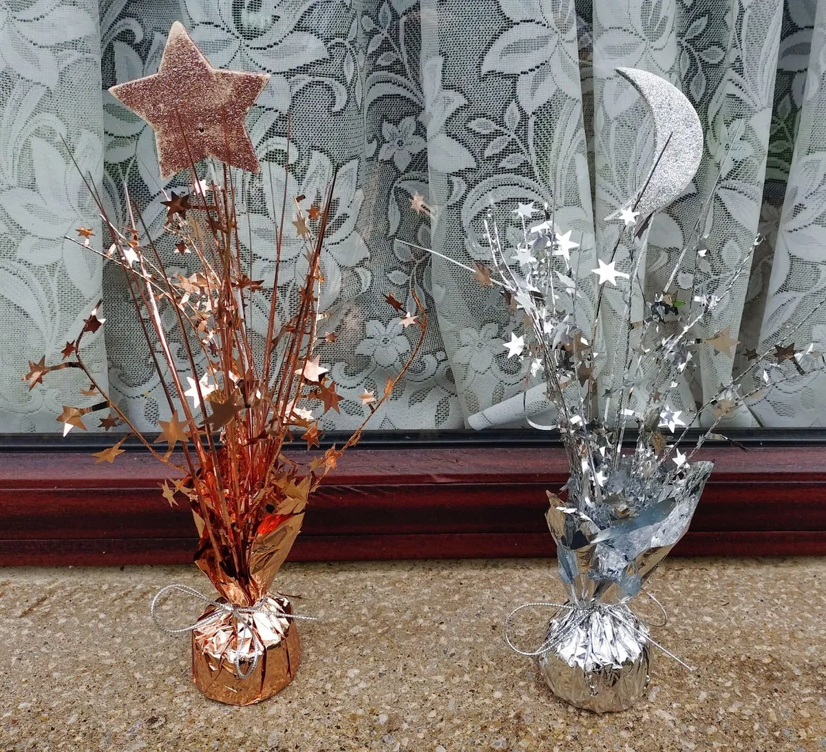 Two Christmas Decorations. - Image 1