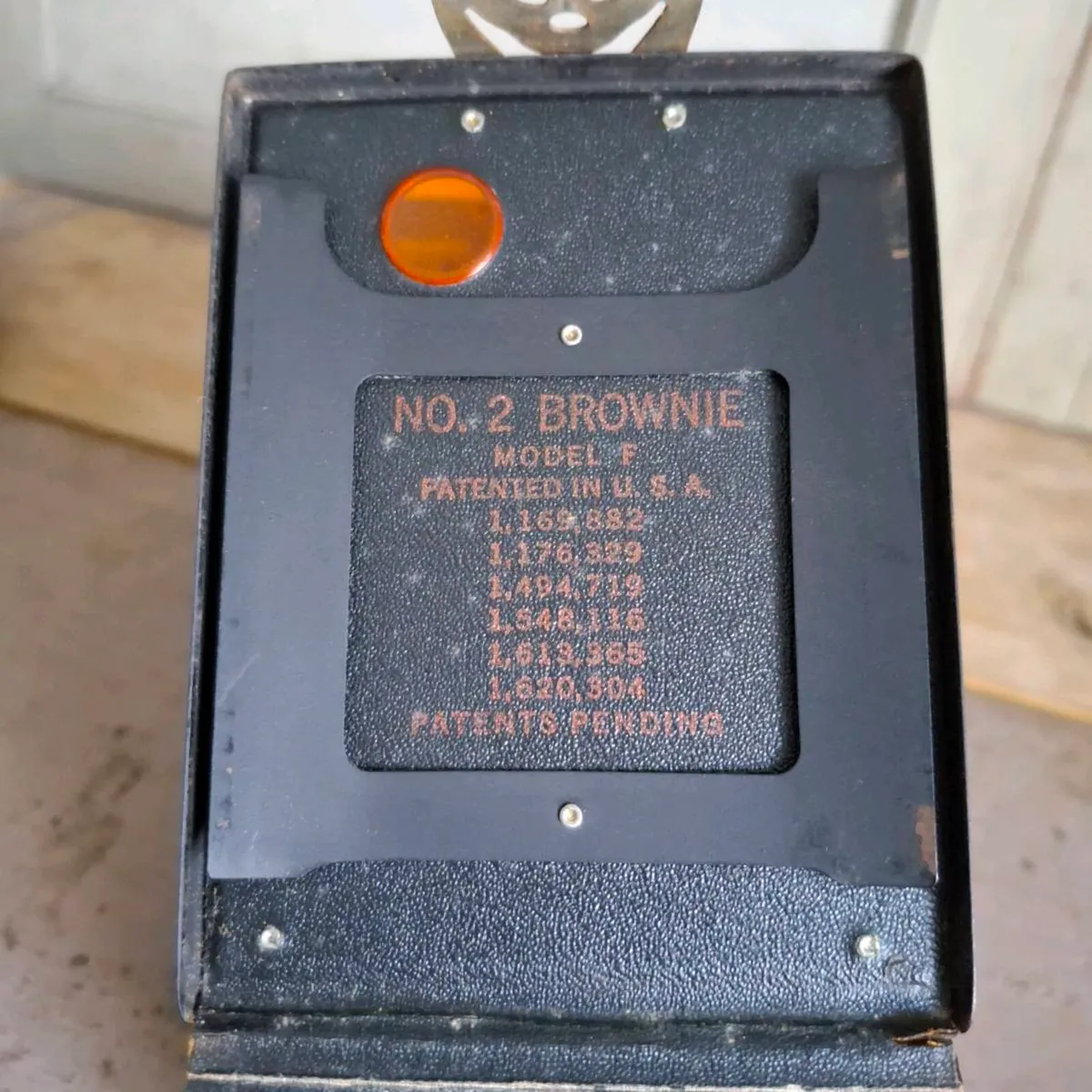 Kodak no.2 Brownie Box Camera - Image 4