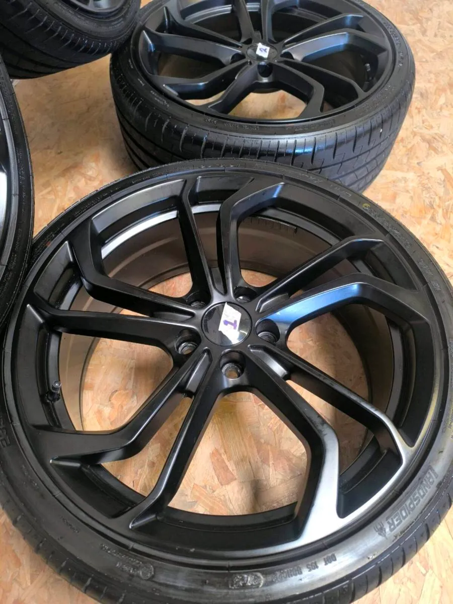 19" vw wheels and tyre's set NEW golf GTi TCR - Image 3