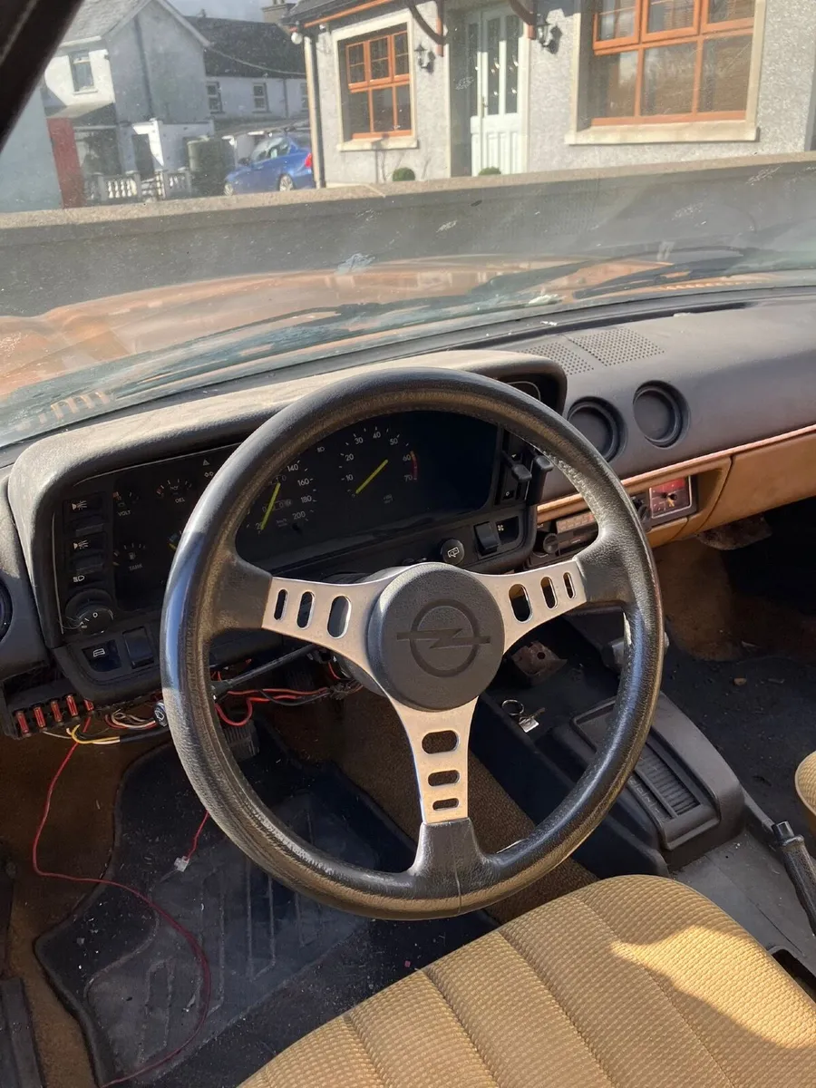 Opel Manta 2.0SR - Image 2