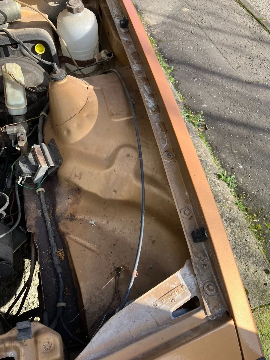 Opel Manta 2.0SR - Image 4