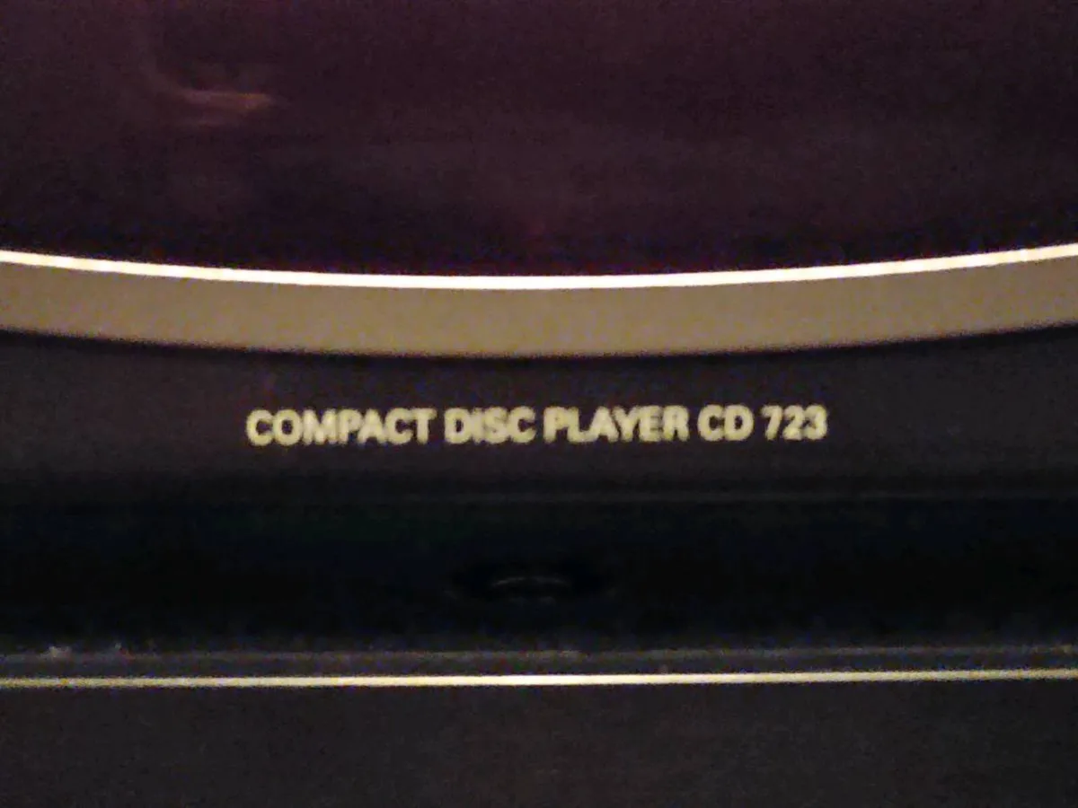 Yamaha amplifier+ Phillips cd player - Image 3