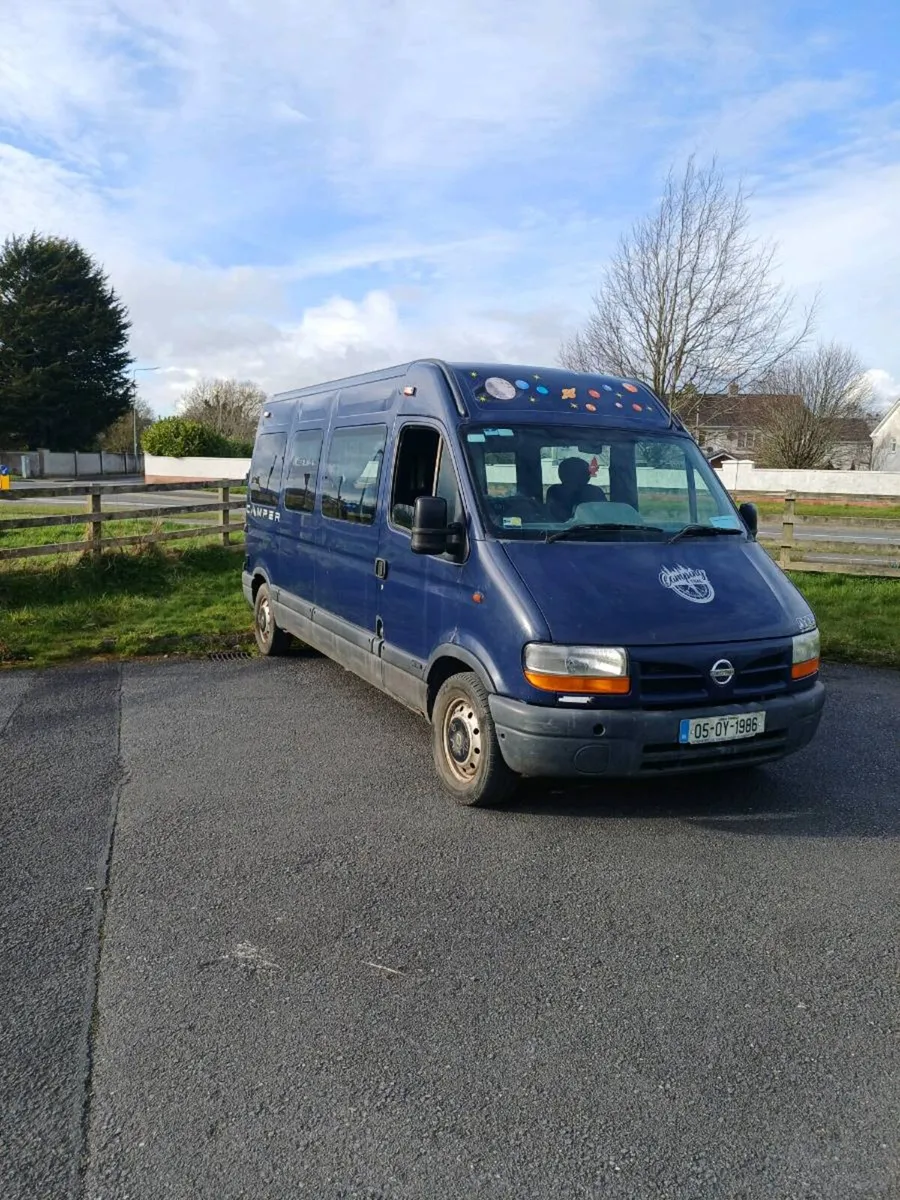 Nissan interstar camper - Image 1
