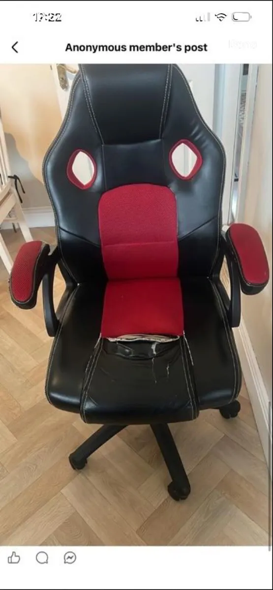 Study desk and chair - Image 4